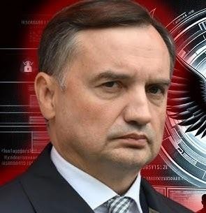 Symboliczna ilustracja przedstawiająca polski system sprawiedliwości i jego reformy, z elementami nawiązującymi do sądów, parlamentu i prokuratury.